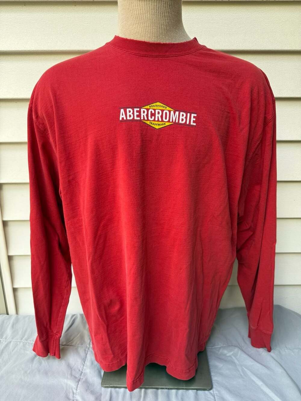 Vintage Y2K Abercrombie & Fitch Red Long Sleeve T-Shirt Men's Size XL